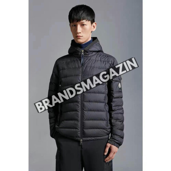 Пуховик Moncler BM46135550577