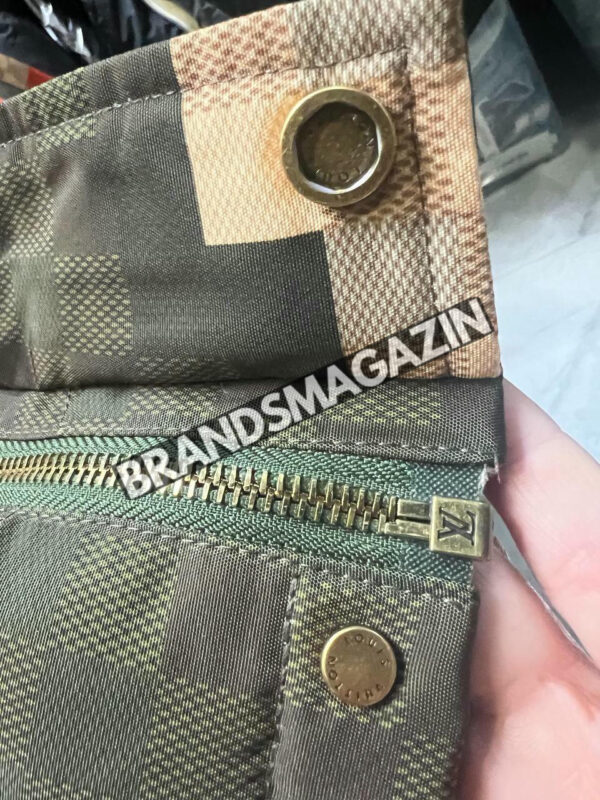 Пуховик Louis Vuitton BM46988102277 7