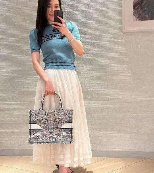 Кофта Dior BM47001204277