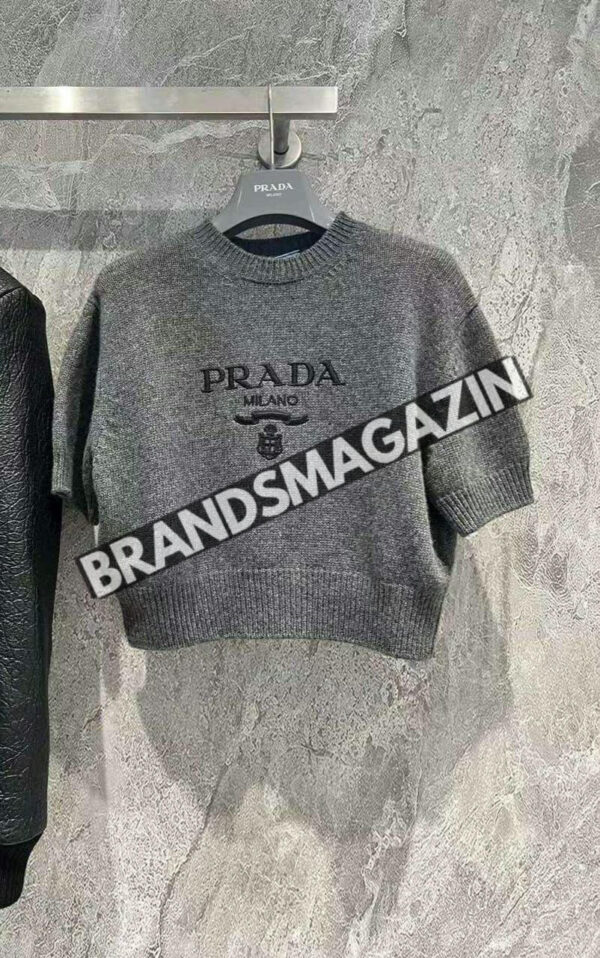 Кофта Prada BM45782045777