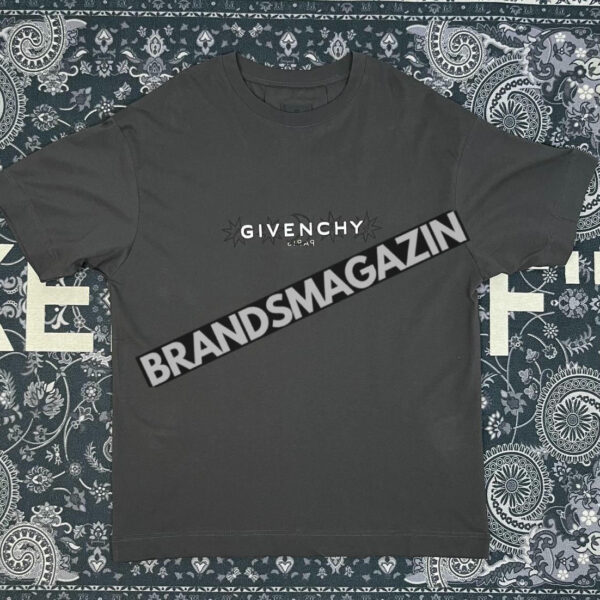 Футболка Givenchy BM7322377