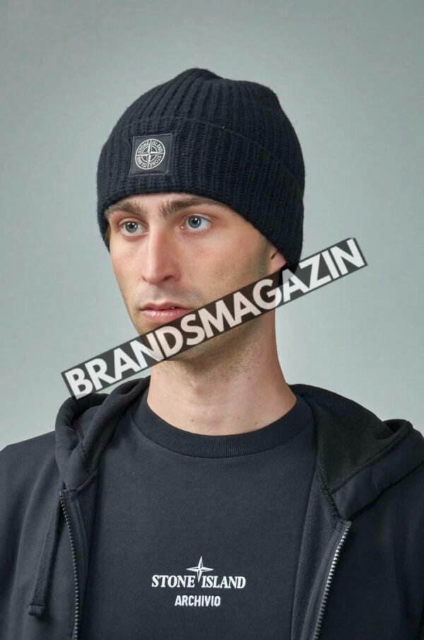 Шапка Stone Island BM46523490277