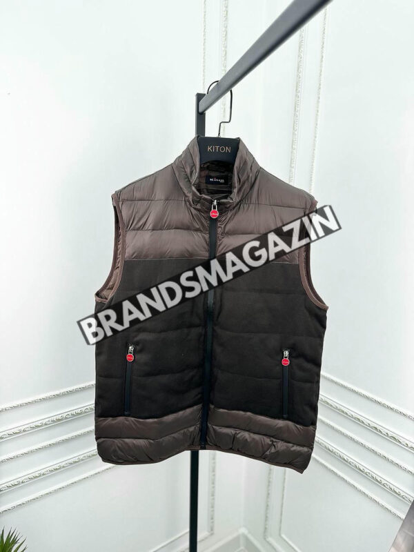 Безрукавка Kiton BM46239820377