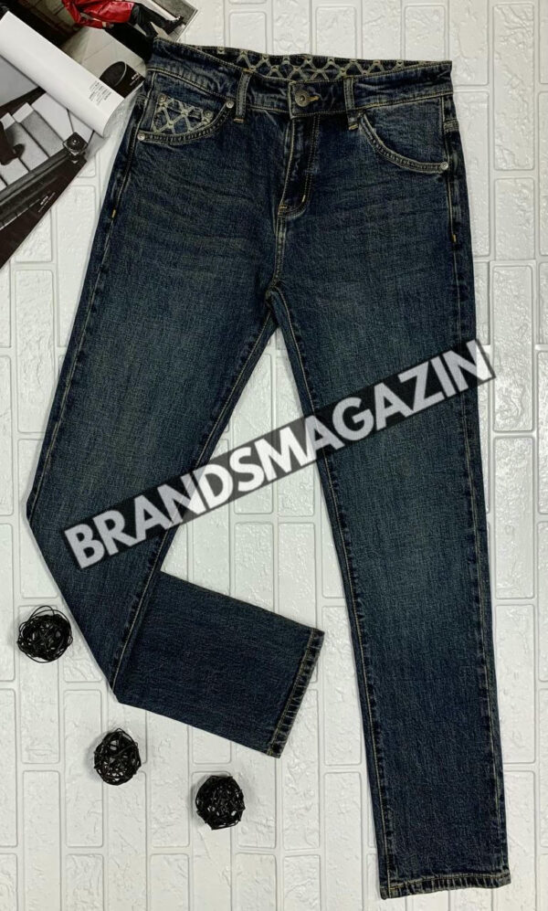 Джинсы Emporio Armani BM47039620477