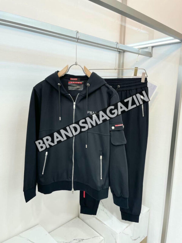 Спортивный костюм Prada BM70873777