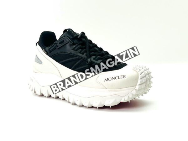 Кроссовки Moncler BM47406807477