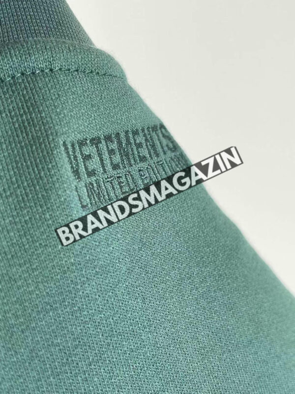 Свитшот Vetements BM7636577 10