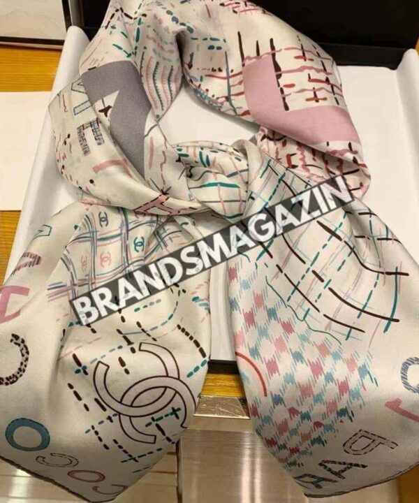 Платок Chanel BM46383427477 Платок Chanel BM46383427477