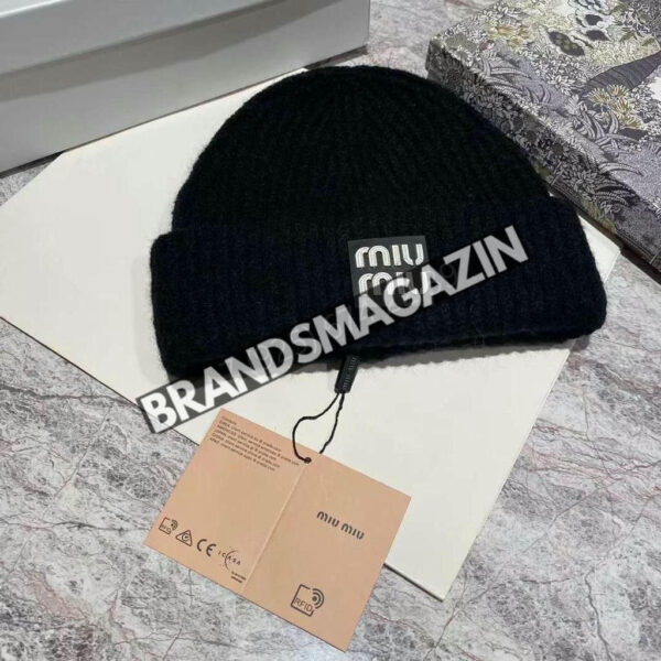 Шапка MIU MIU BM67964977