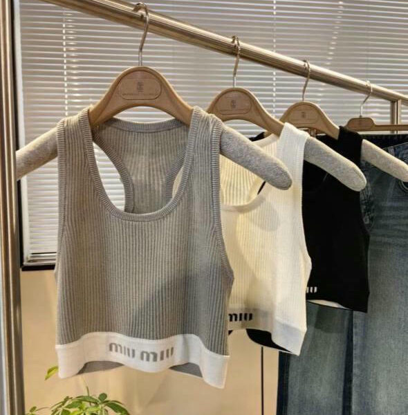 Топ MIU MIU BM70881077