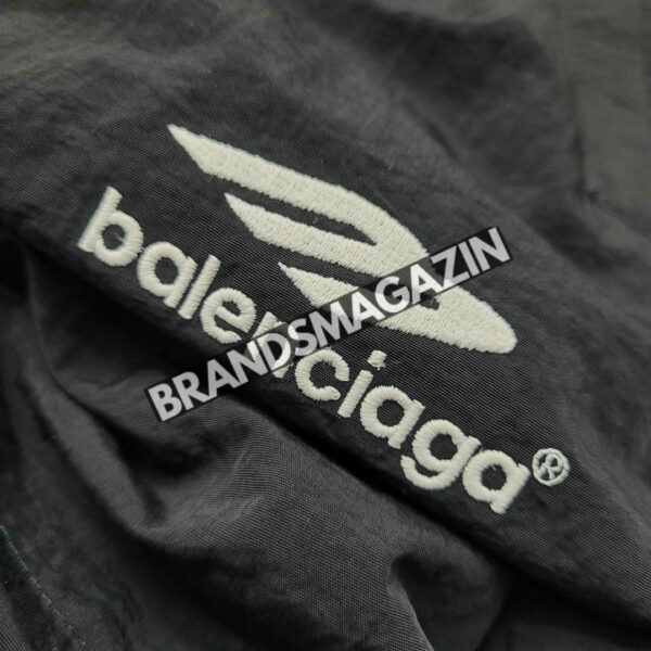 Шорты Balenciaga BM71081877 8