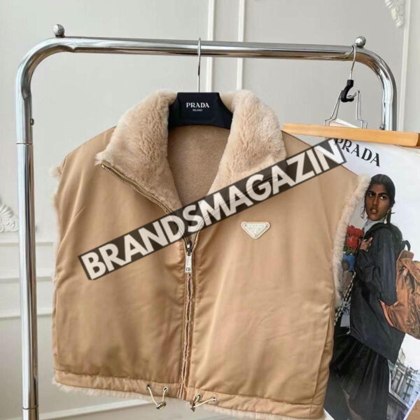 Жилет Prada BM45853981877