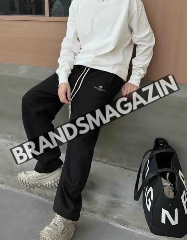 Спортивные штаны Balenciaga BM47447987677