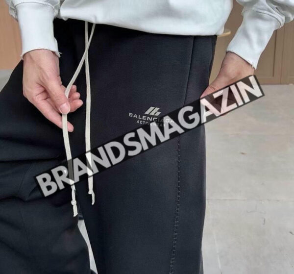 Спортивные штаны Balenciaga BM47447987677 4