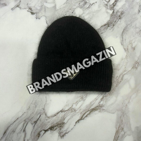 Шапка Prada BM67801177