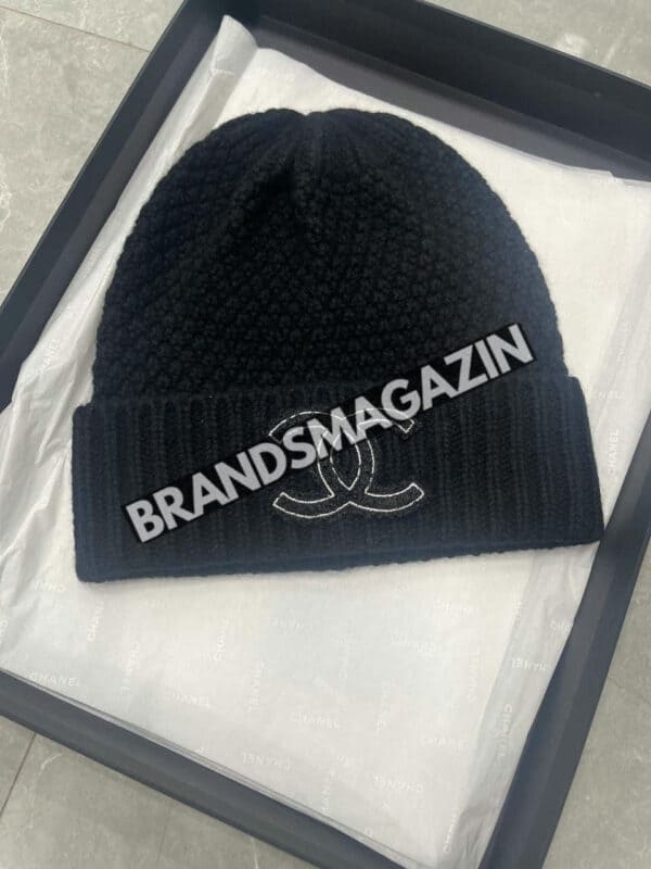 Шапка Chanel BM47015083977