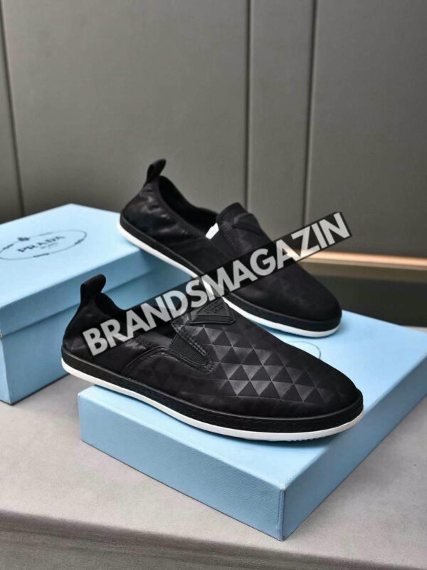 Слипоны Prada BM71058377