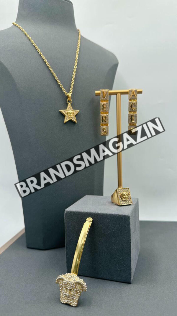 Кольцо Versace BM45747845677 3
