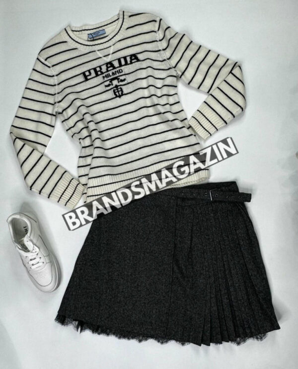 Свитер Prada BM46725363277
