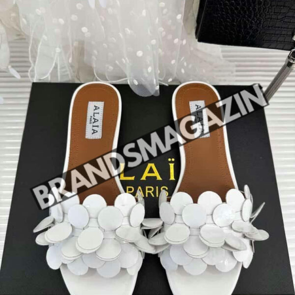 Шлепанцы Alaia BM71649677