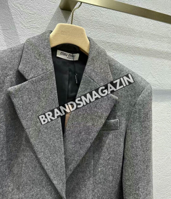 Пиджак MIU MIU BM47401992477 4