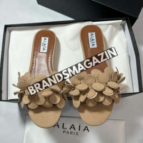 Шлепанцы Alaia BM71649977