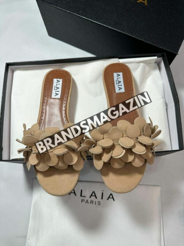 Шлепанцы Alaia BM71649977