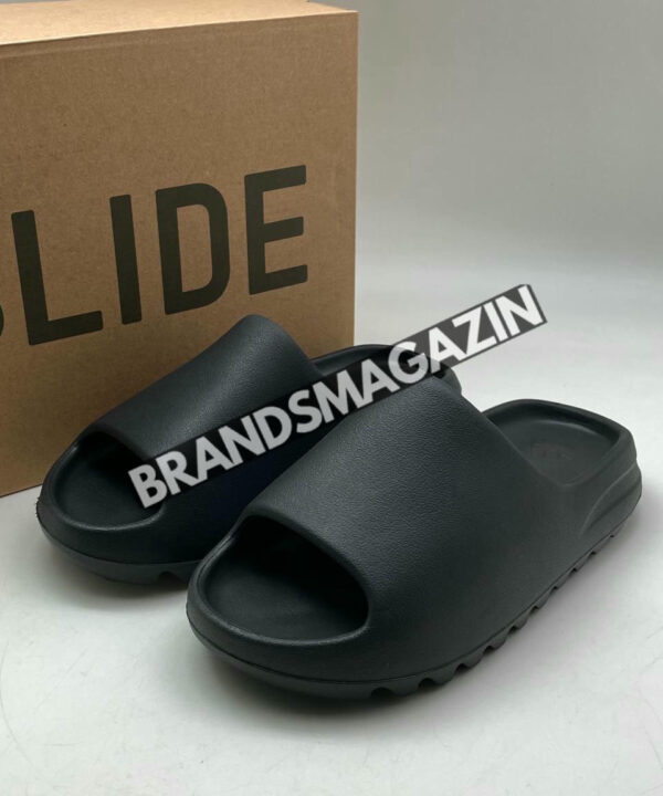 Шлепанцы Adidas Yeezy BM71814977 Шлепанцы Adidas Yeezy BM71814977