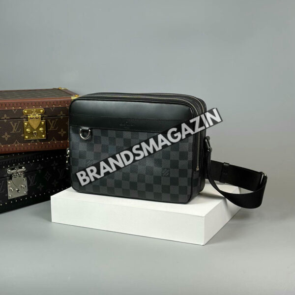 Сумка-мессенджер Louis Vuitton BM47515230477
