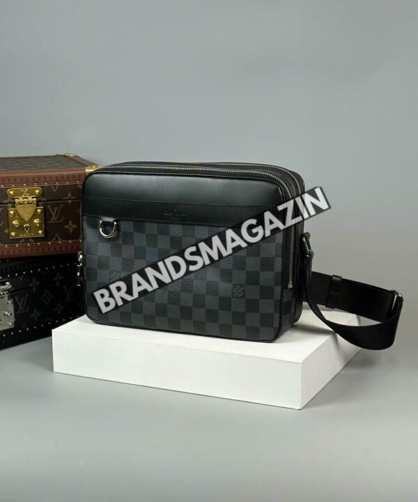 Сумка-мессенджер Louis Vuitton BM47515230477 Сумка-мессенджер Louis Vuitton BM47515230477