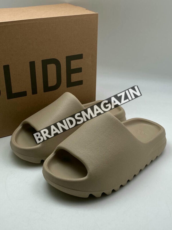 Шлепанцы Adidas Yeezy BM71845777