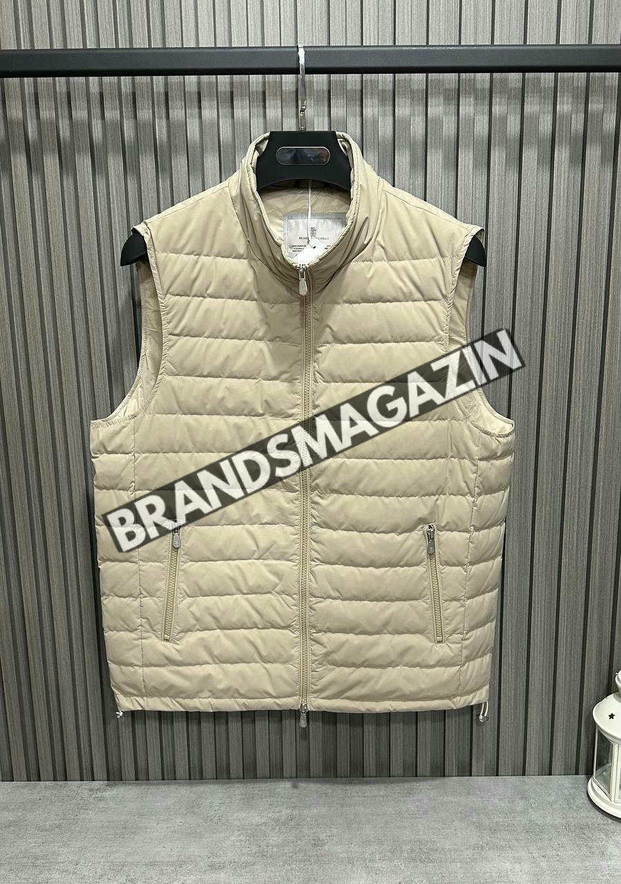 Безрукавка Brunello Cucinelli BM46726019877 Безрукавка Brunello Cucinelli BM46726019877