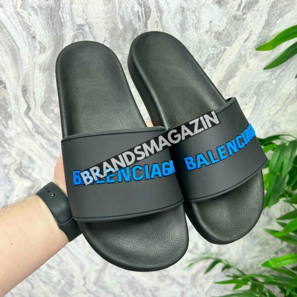 Шлепанцы Balenciaga BM71306777