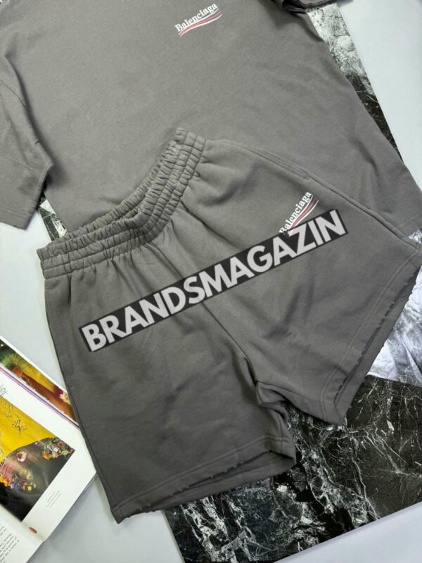 Прогулочный костюм Balenciaga BM71688477 3