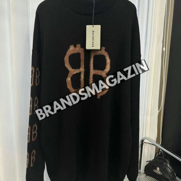 Свитер Balenciaga BM68296477