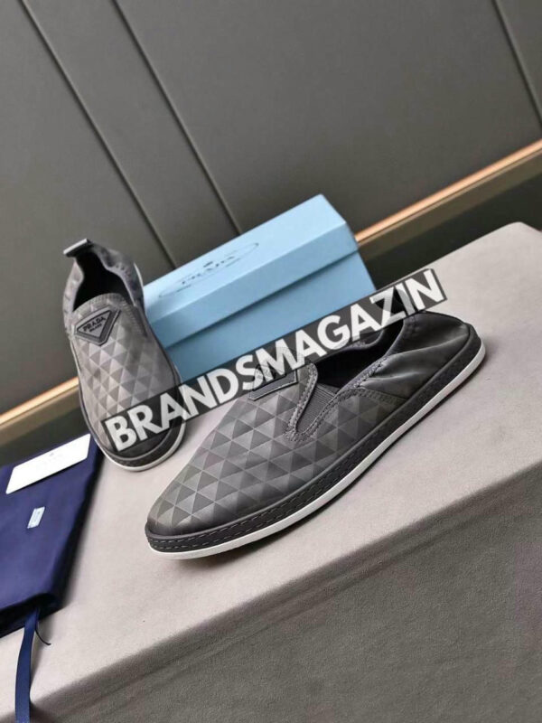 Слипоны Prada BM71058477
