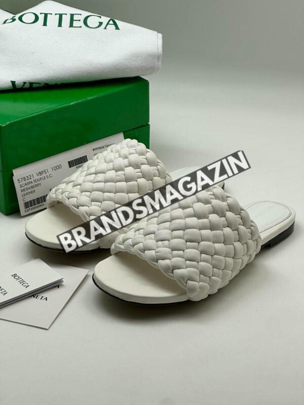 Шлепанцы Bottega Veneta BM71750677