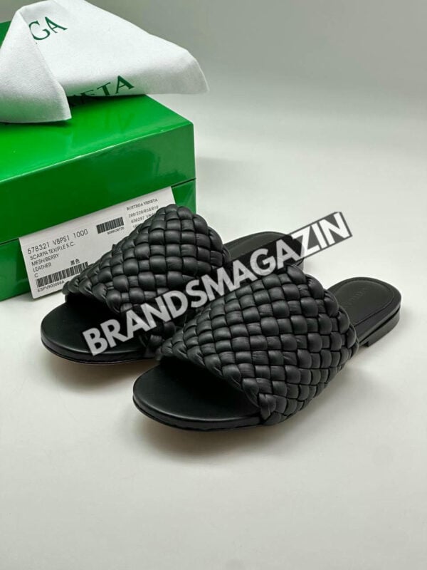 Шлепанцы Bottega Veneta BM70238477