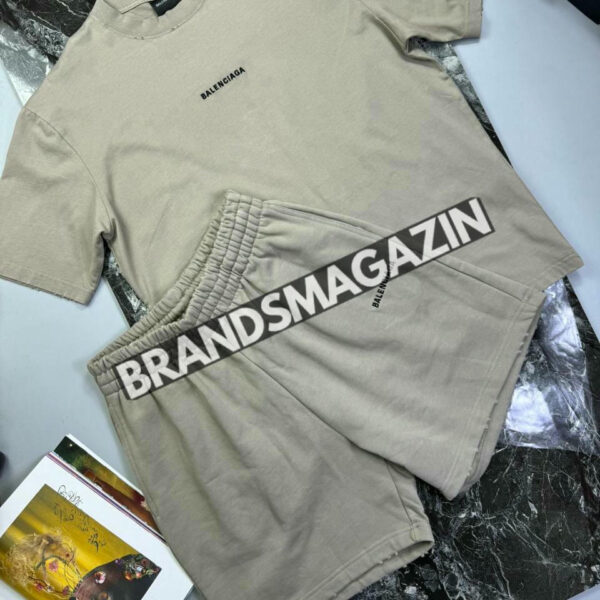 Прогулочный костюм Balenciaga BM70641977