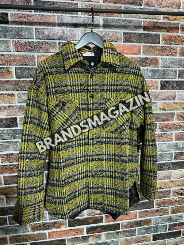 Пиджак — рубашка Chanel BM7382077