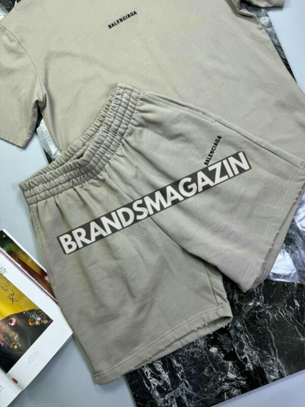 Прогулочный костюм Balenciaga BM70641977 3