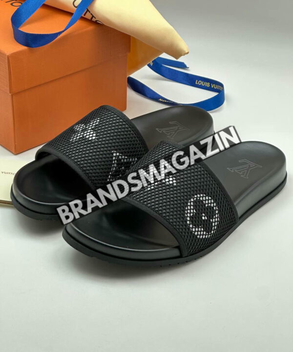 Шлепанцы Louis Vuitton BM45681869077 Шлепанцы Louis Vuitton BM45681869077