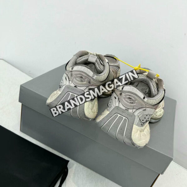 Кроссовки Balenciaga BM46072888277 8