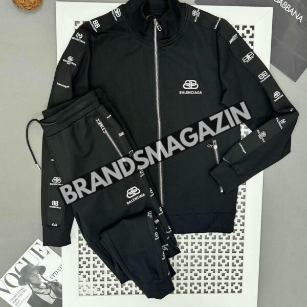 Спортивный костюм Balenciaga BM71289977