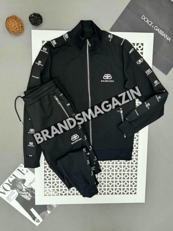 Спортивный костюм Balenciaga BM71289977