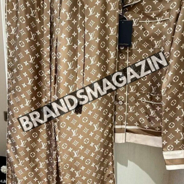 Костюм Louis Vuitton BM70124777