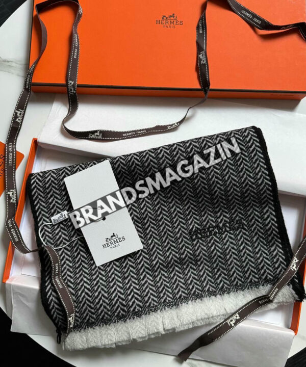 Шарф Hermes BM46794739977 Шарф Hermes BM46794739977