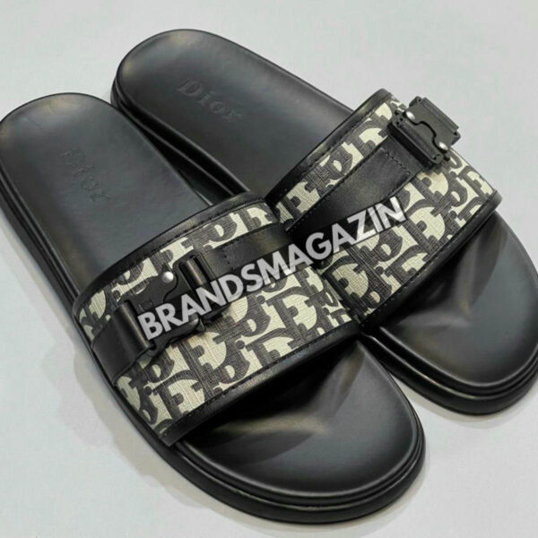 Шлепанцы Christian Dior BM71701277