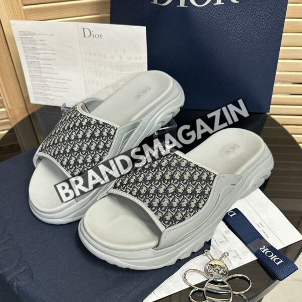 Шлепанцы Christian Dior BM72161377