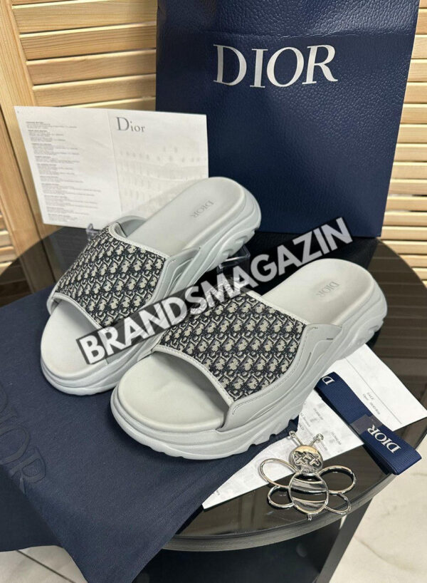Шлепанцы Christian Dior BM72161377